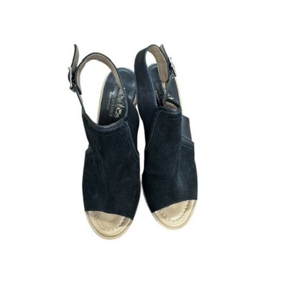 "Coach And Four" Block Heel Shoe, Peep Toe,Suede, Bickle Strap,Sz 9.5, Old Money - Picture 1 of 16